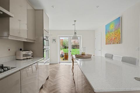 4 bedroom detached house for sale, Bellflower Drive, Southampton SO32