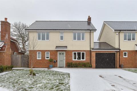 Bannisters Croft, Lingfield RH7