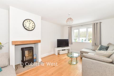 undefined, Bannisters Croft, Lingfield RH7