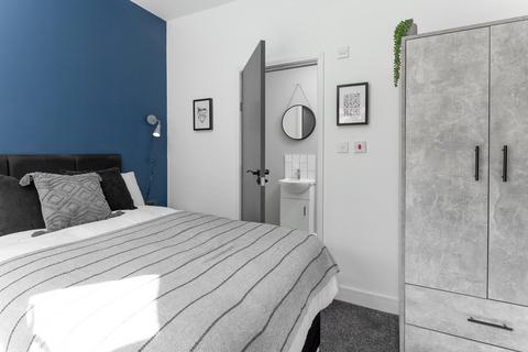 undefined, Adelaide Road, L7 8SQ,