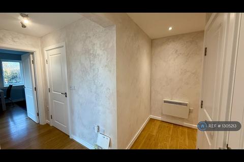 2 bedroom flat to rent, Clydesdale Way, Belvedere, DA17