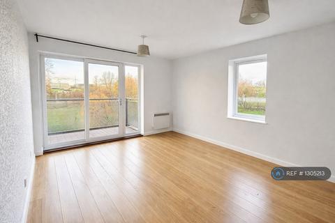 2 bedroom flat to rent, Clydesdale Way, Belvedere, DA17