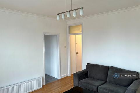 2 bedroom flat to rent, Clarence Road, Croydon, CR0