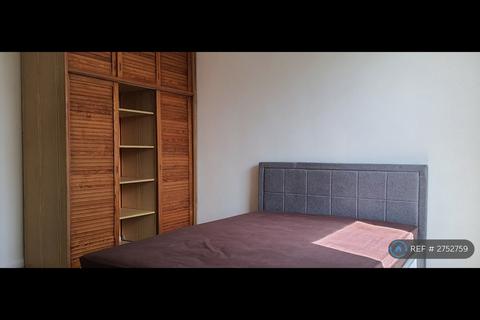 2 bedroom flat to rent, Clarence Road, Croydon, CR0