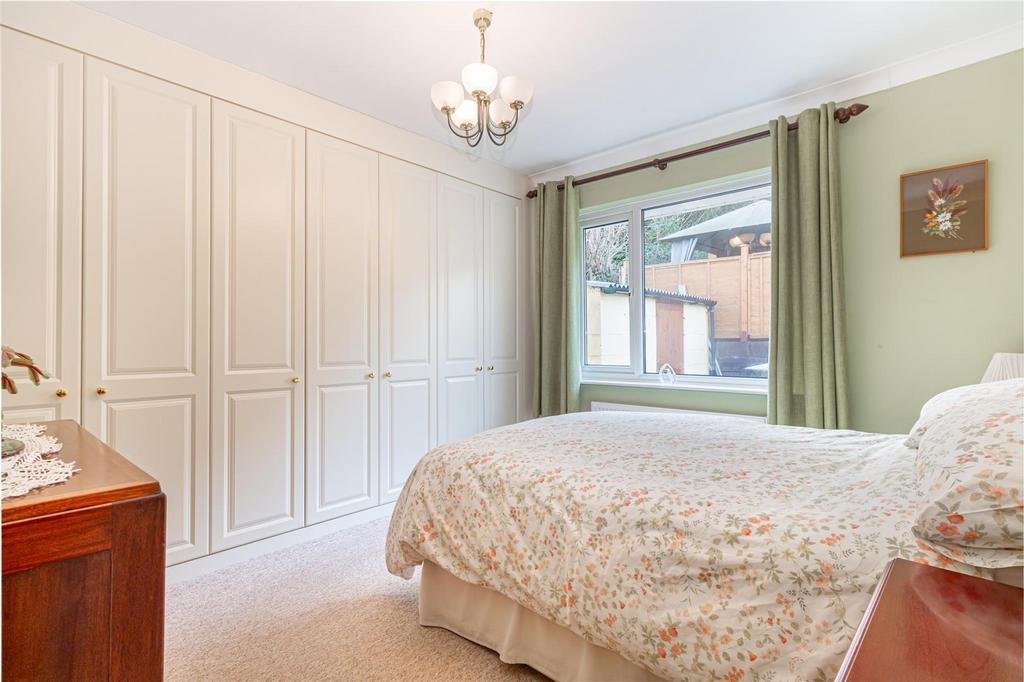 Bedroom-2-2.jpg