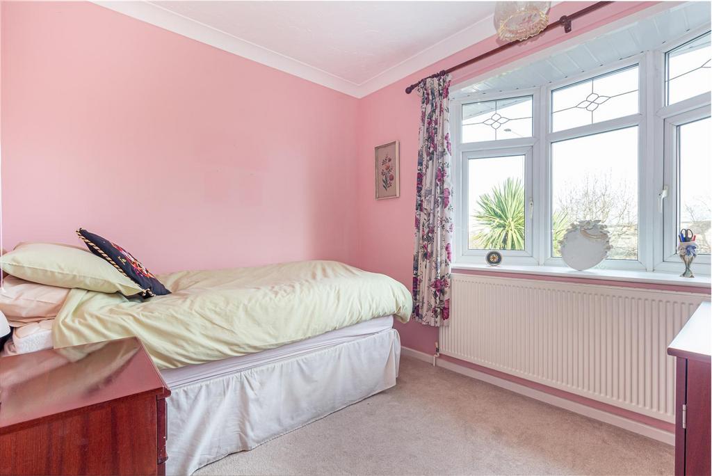 Bedroom-3-2.jpg
