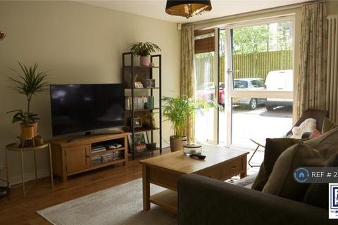 2 bedroom flat to rent, East Pilton Farm Rigg, Edinburgh, EH5