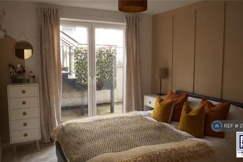 2 bedroom flat to rent, East Pilton Farm Rigg, Edinburgh, EH5