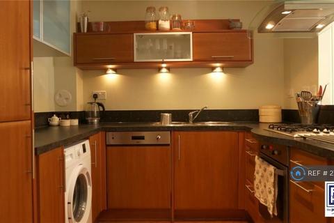 2 bedroom flat to rent, East Pilton Farm Rigg, Edinburgh, EH5