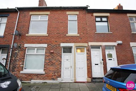 3 bedroom flat to rent, North Shields NE29