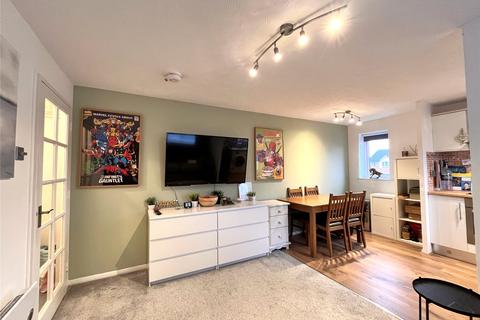 Flat for sale, Redford Close, Feltham TW13
