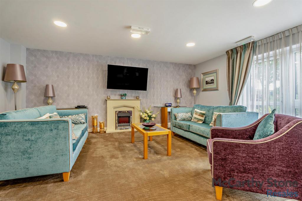 8661590-interior18-800.jpg