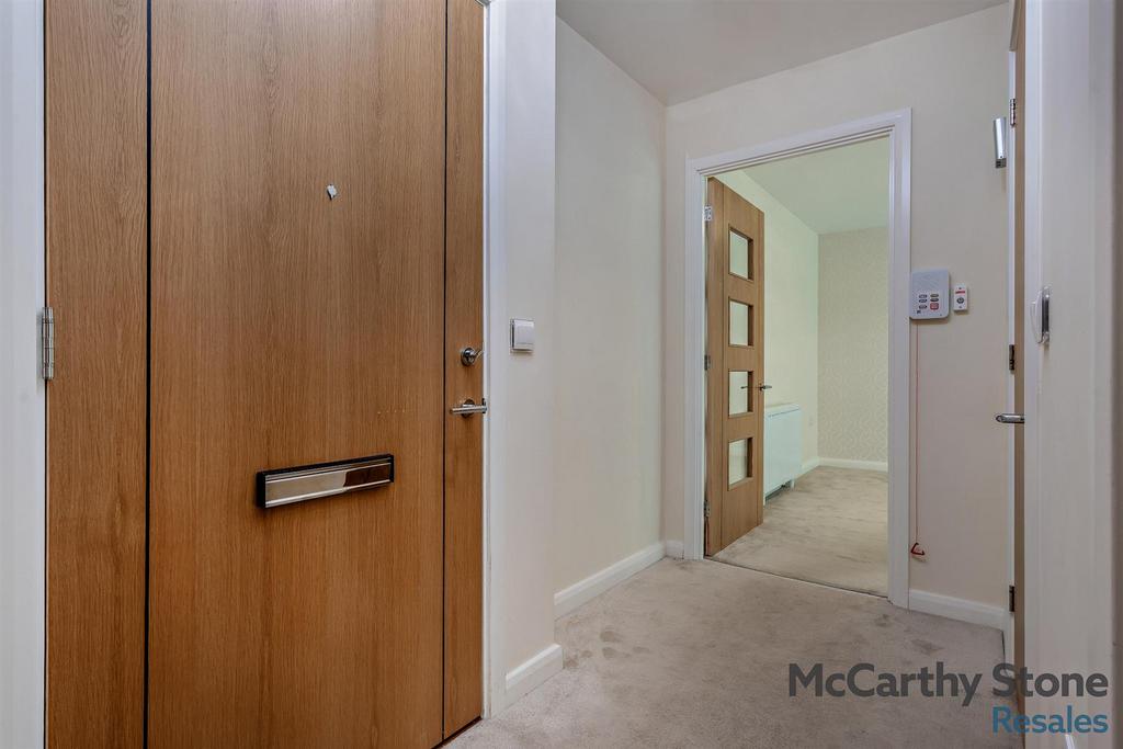 8661590-interior01-800.jpg
