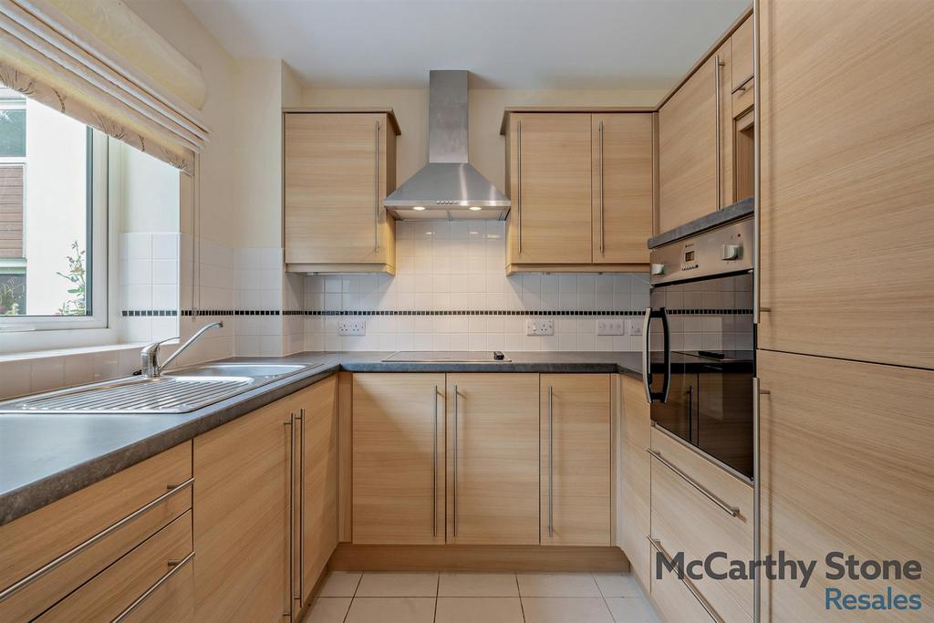 8661590-interior08-800.jpg