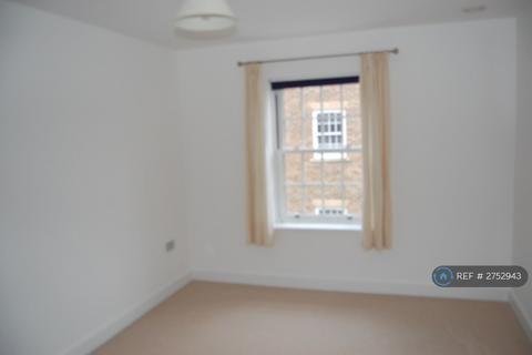 2 bedroom flat to rent, Ranyard Court, London, SE11