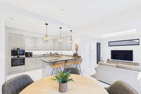 2 bedroom bungalow for sale, Woodville Crescent, High Barnes, Sunderland