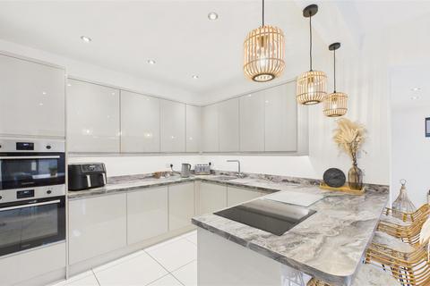 2 bedroom bungalow for sale, Woodville Crescent, High Barnes, Sunderland