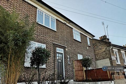 3 bedroom terraced house to rent, Winforton Street, Greenwich, SE10