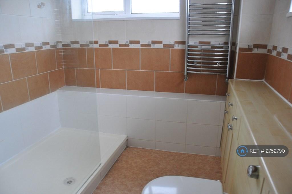 Large Walk In Shower
