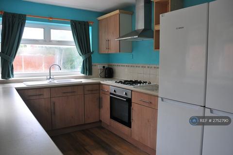 6 bedroom semi-detached house to rent, Moore Grove Crescent, Egham, TW20