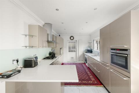undefined, Park Road, Uxbridge