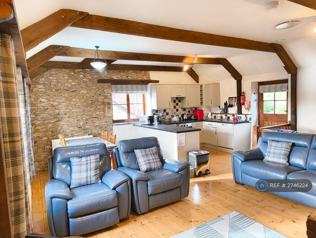 Lounge/Kitchen/Dining Room