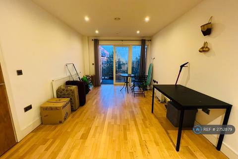 2 bedroom flat to rent, Trident Point, Harrow, HA1