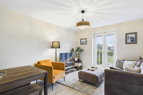 2 bedroom flat for sale, Waters Edge, Warrington, WA4