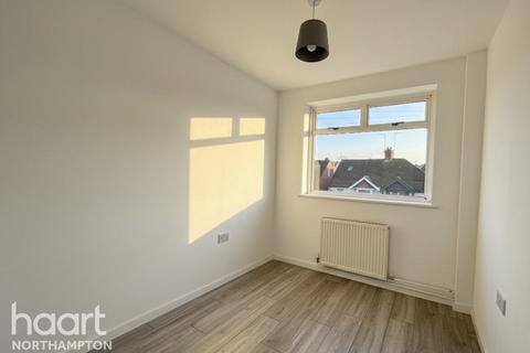2 bedroom semi-detached bungalow for sale, Malcolm Drive, Northampton