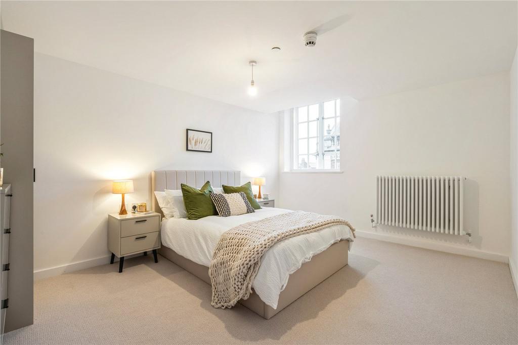 Apartmet 303