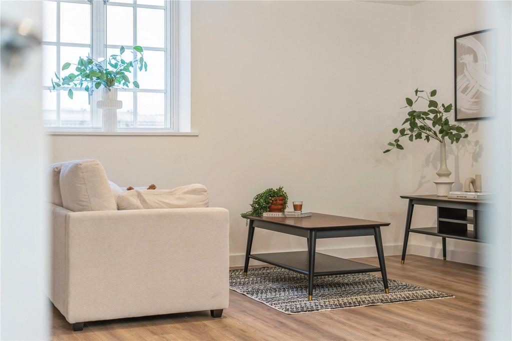 Apartmet 303