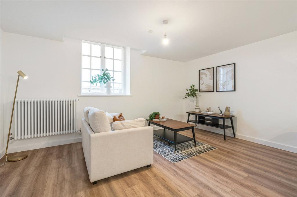 Apartmet 303