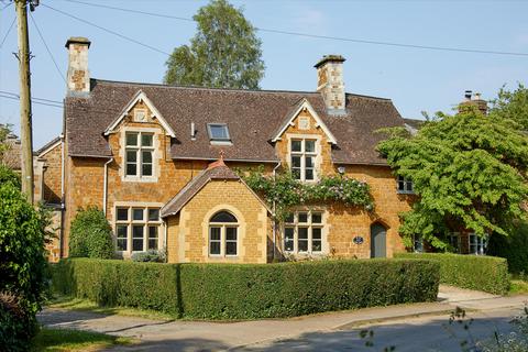 undefined, Little Tew, Chipping Norton, Oxfordshire, OX7