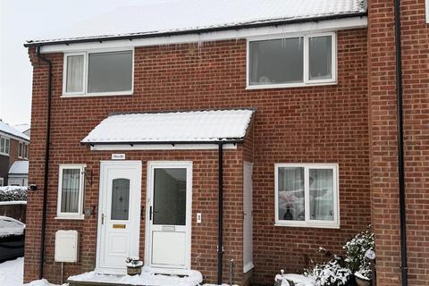 2 bedroom apartment to rent, Caburn Close, Scarborough