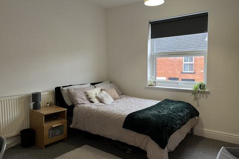 2 bedroom terraced house to rent, Lincoln LN5