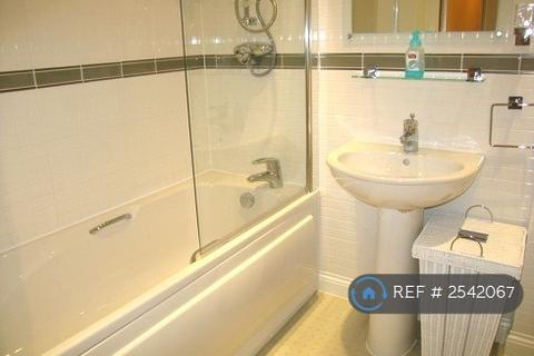 undefined, Lincoln Street, Swindon, SN1
