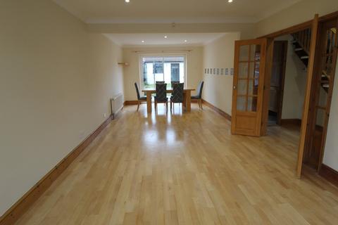 3 bedroom house to rent, The Chase, Edgware, HA8