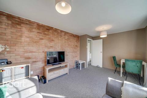 2 bedroom maisonette for sale, Nicholas Court, Collingwood Road, Witham