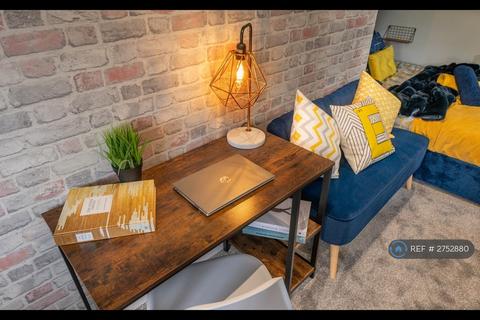 undefined, Newcastle Road, Reading, RG2