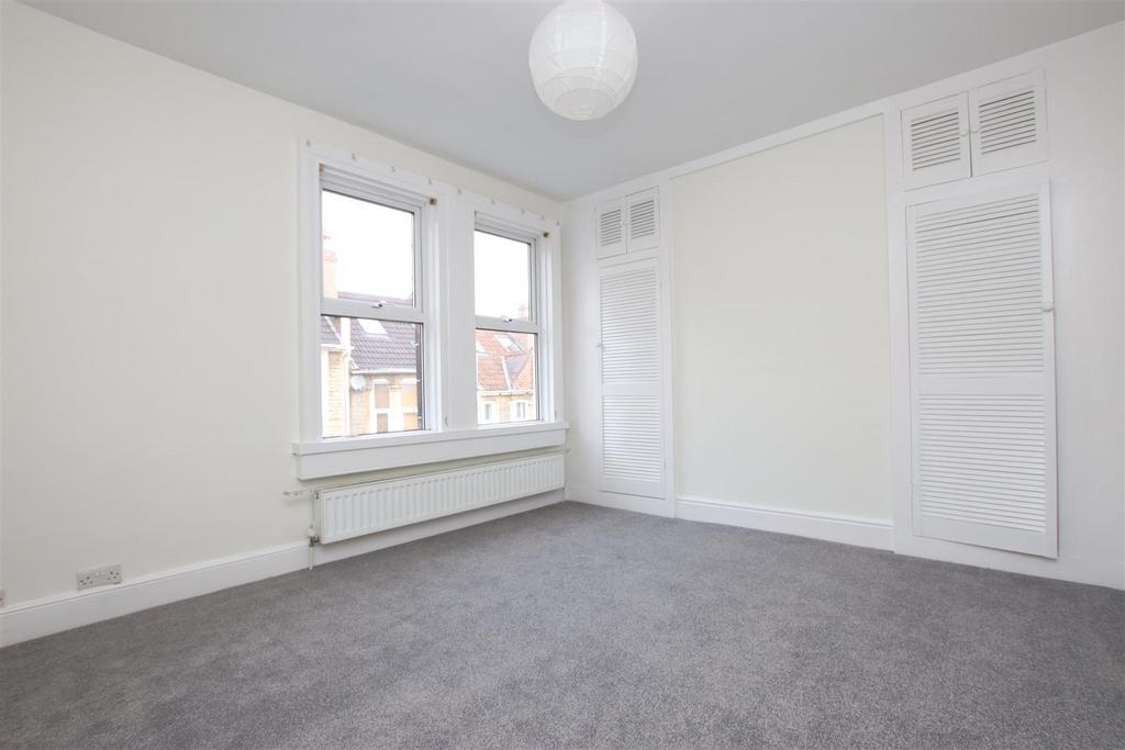 Bedroom one.JPG