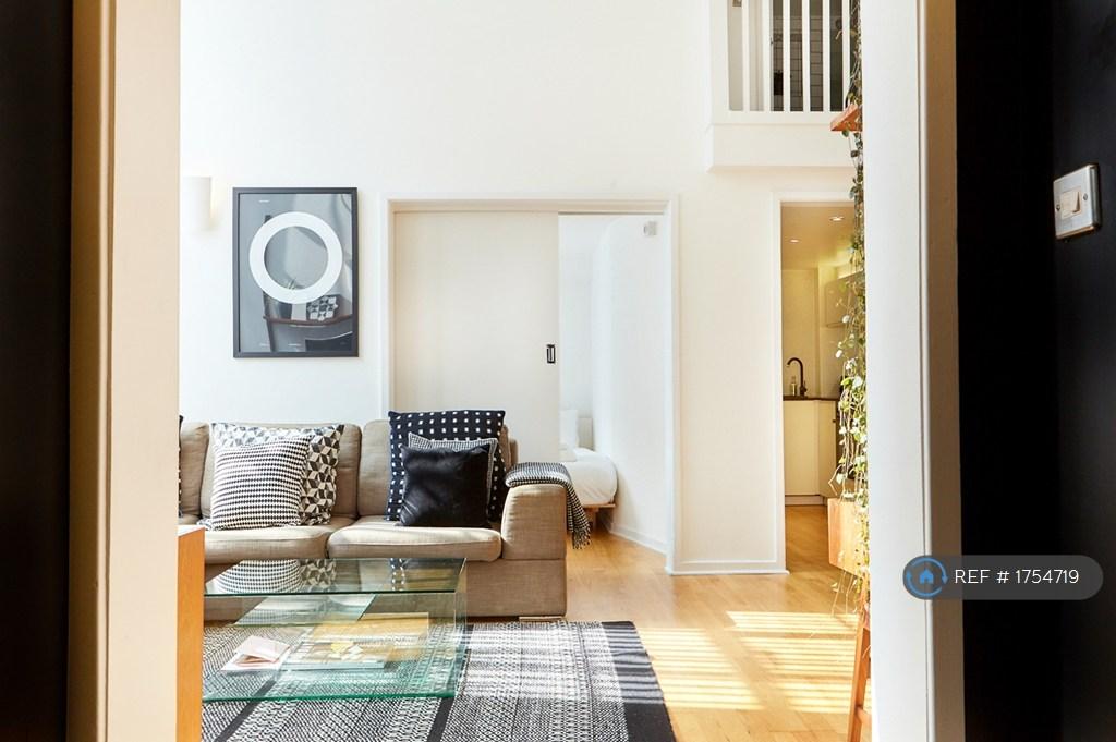 Flexible Living And Working Space