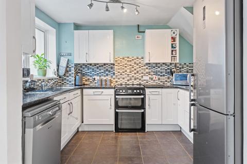 3 bedroom terraced house for sale, Shepherd Close, Crawley RH10
