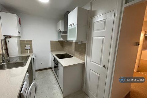 2 bedroom maisonette to rent, Sunnybank Avenue, Coventry, CV3