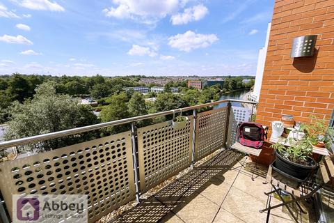 3 bedroom apartment to rent, Bath Lane, Roman Wall, LE3