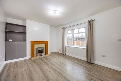 3 bedroom semi-detached house to rent, Wollaton Road, Nottingham, NG8