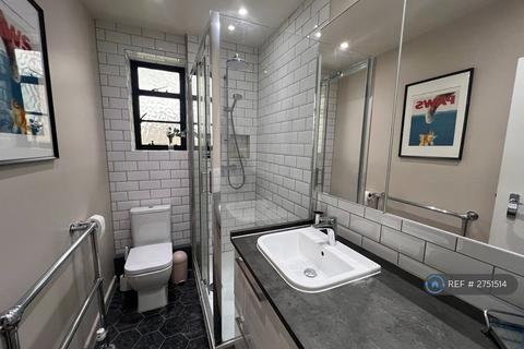 1 bedroom flat to rent, Haverstock Hill, London, NW3