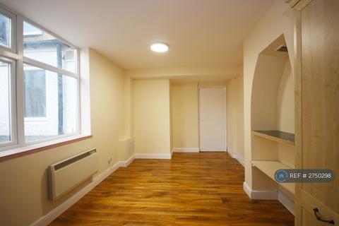undefined, Cambridge Road, New Malden, KT3