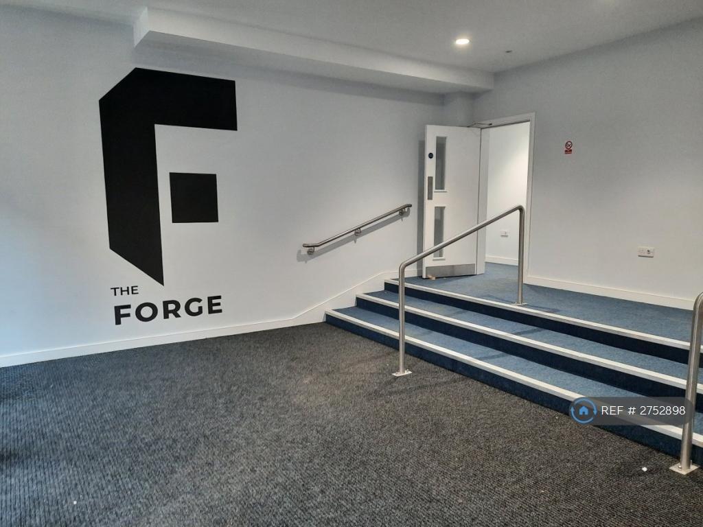 Entrance With Entry Phone