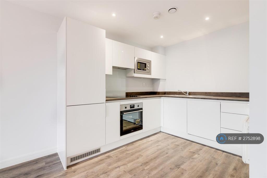 Kitchen - Integrated Appliances