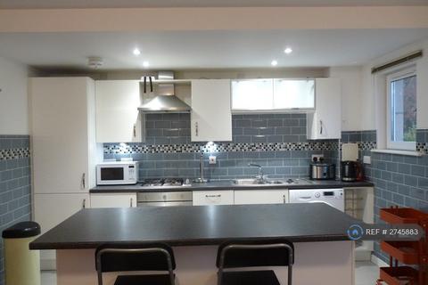 1 bedroom flat to rent, Old Harbour Square, Stirling, FK8